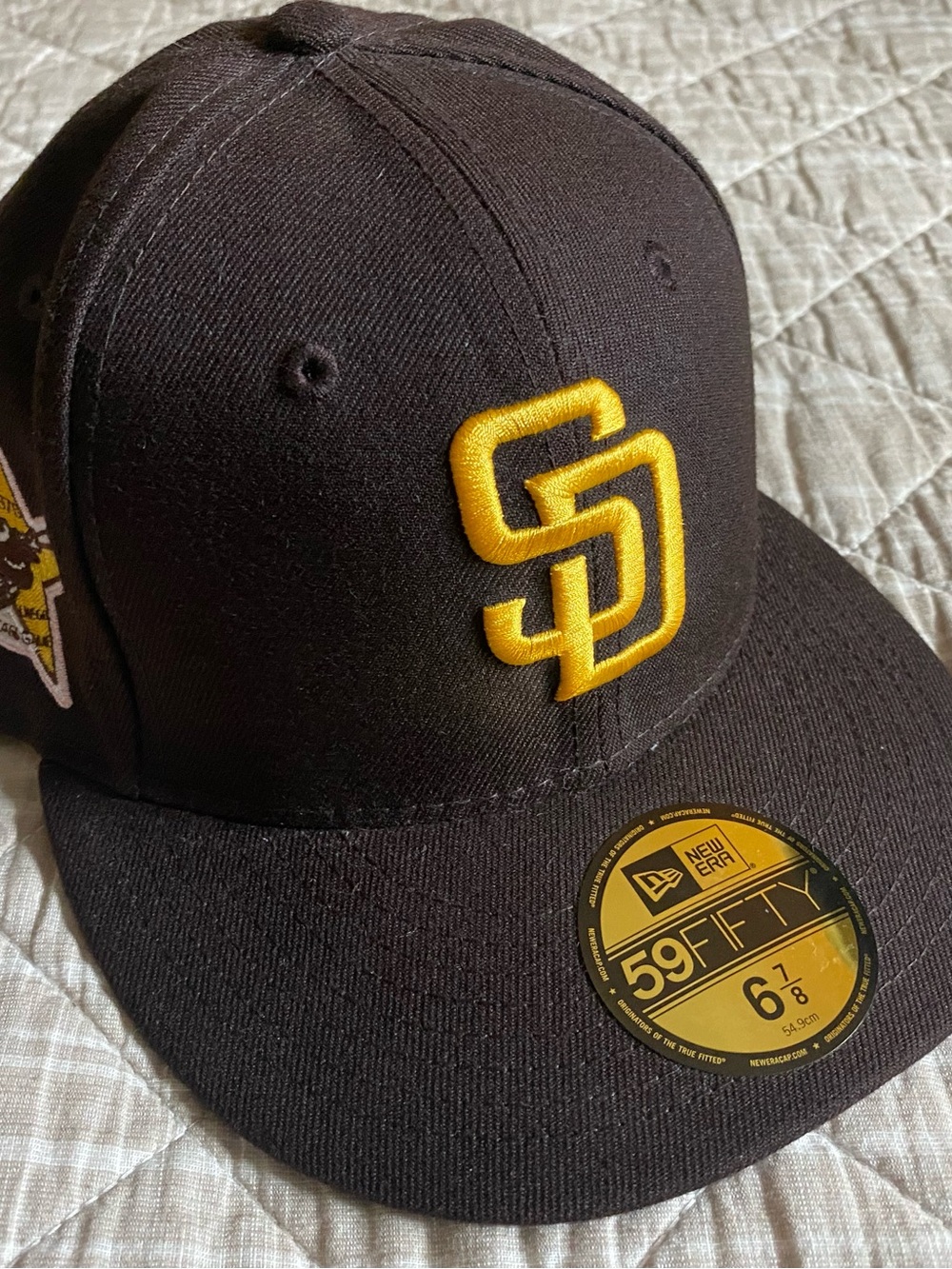 NWT SAN DIEGO PADRES NEW ERA FITTED 59FIFTY BASEBALL CAP PINK TRIM SIZE 6 7/8